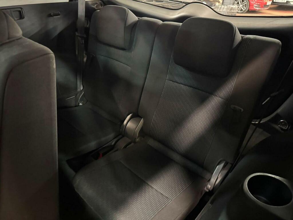 Toyota Verso 2.0 Tr D-4d 125 Bhp Grey #23
