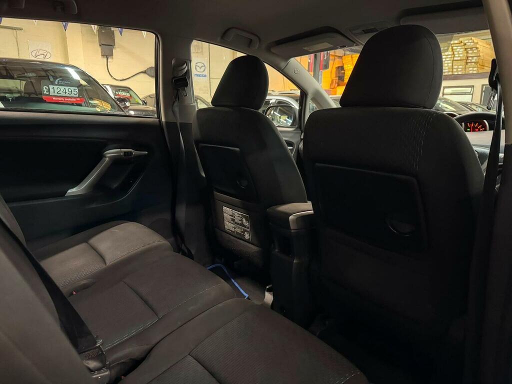 Toyota Verso 2.0 Tr D-4d 125 Bhp Grey #30
