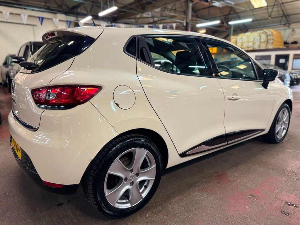 Renault Clio 1.2 16V Dynamique Medianav Euro 5 White #5