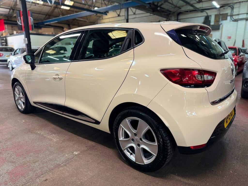 Renault Clio 1.2 16V Dynamique Medianav Euro 5 White #3