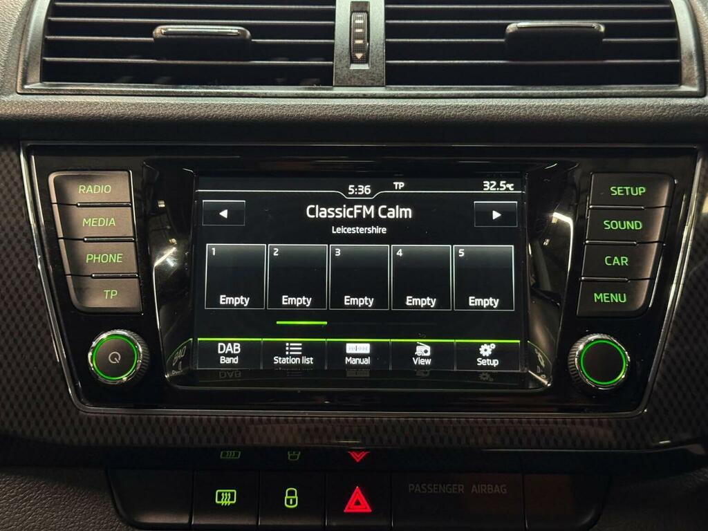 Skoda Fabia Hatchback 1.2 Tsi Se L Euro 6 Ss 201665 Green #37