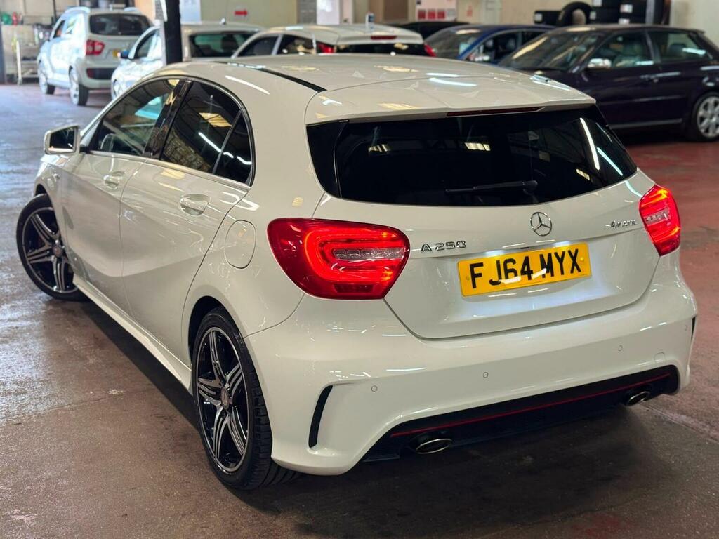 Mercedes-Benz A Class 1.8 A200 Cdi Blueefficiency Amg Sport 136 Bhp White #15
