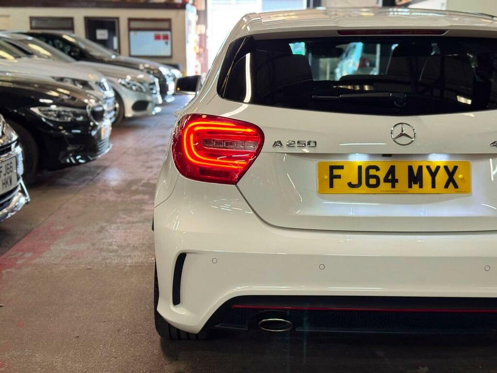 Mercedes-Benz A Class 1.8 A200 Cdi Blueefficiency Amg Sport 136 Bhp White #13