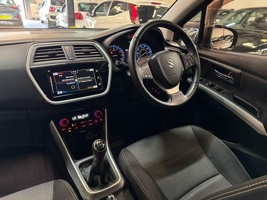 Suzuki SX4 S Cross 2016 Suzuki Sx4 S-cross 1.6 Sz3 Blue #33