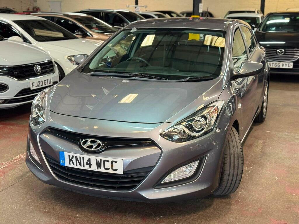 Hyundai I30 Estate 1.6 Crdi Blue Drive Active Tourer Euro 5 S White #12