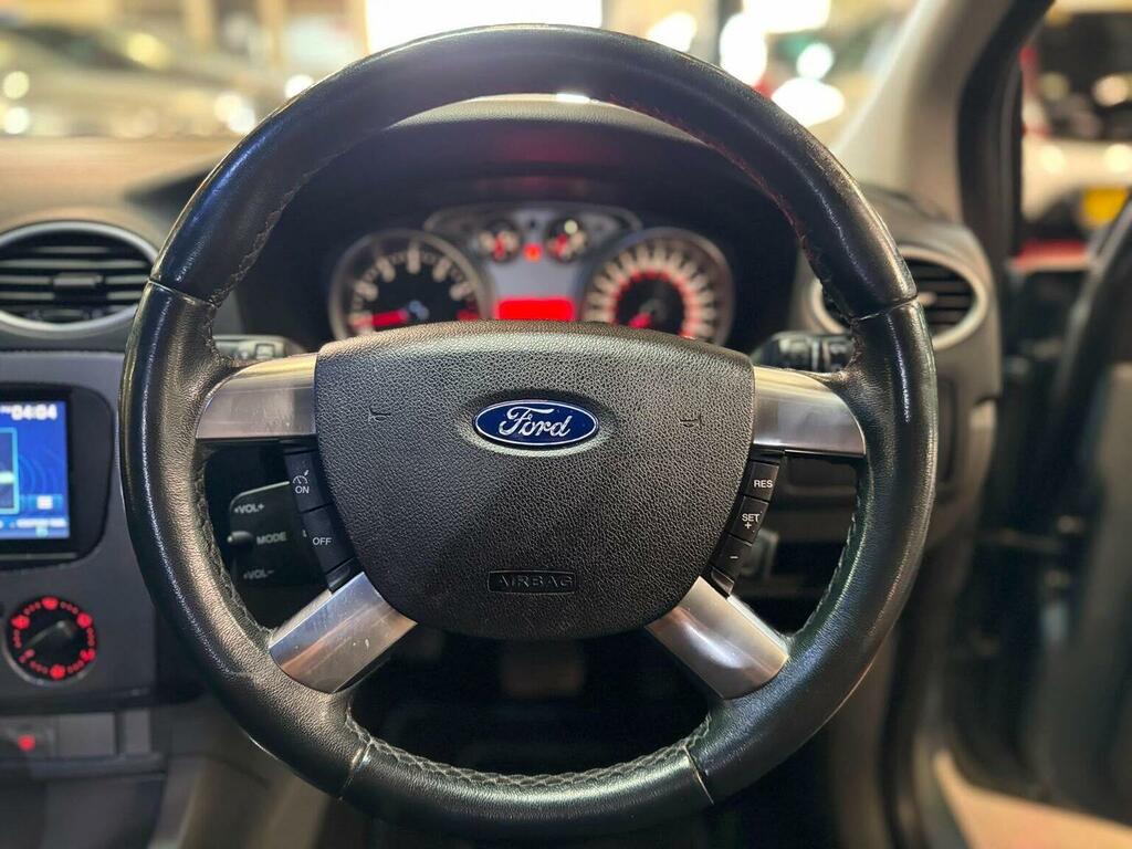 Ford Focus 1.8 Tdci Style Grey Spares Or Repair Grey #37