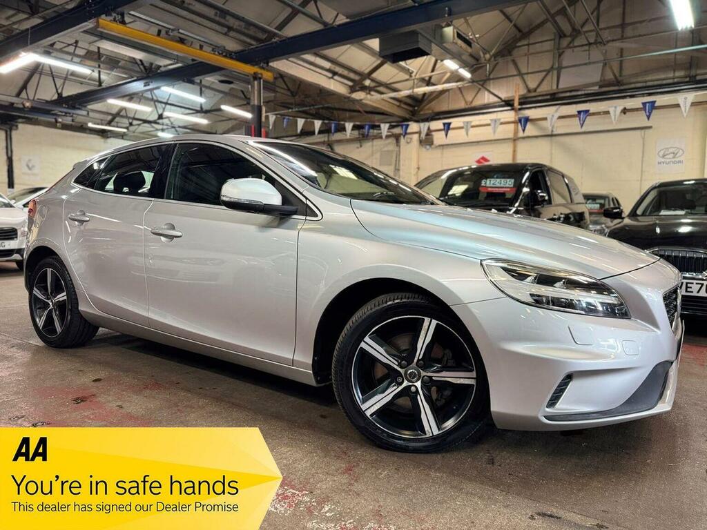 Volvo V40 2.0 T2 R-design Nav Plus Euro 6 Ss Silver