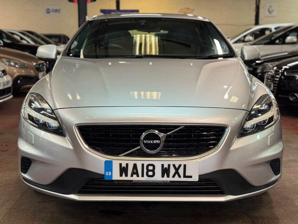Volvo V40 2.0 T2 R-design Nav Plus Euro 6 Ss Silver #2