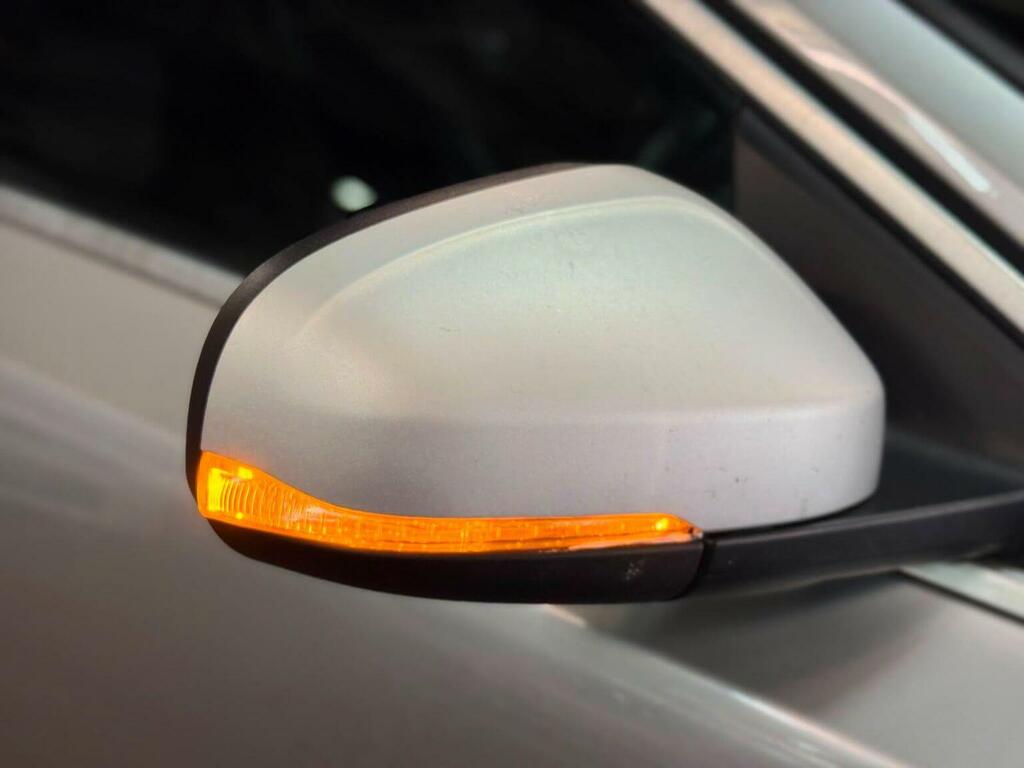 Volvo V40 Volvo V40 1.5 T3 Gpf R-design Pro Euro 6 Kx Grey #17