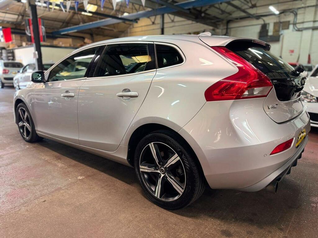 Volvo V40 2.0 T2 R-design Nav Plus Euro 6 Ss Silver #4