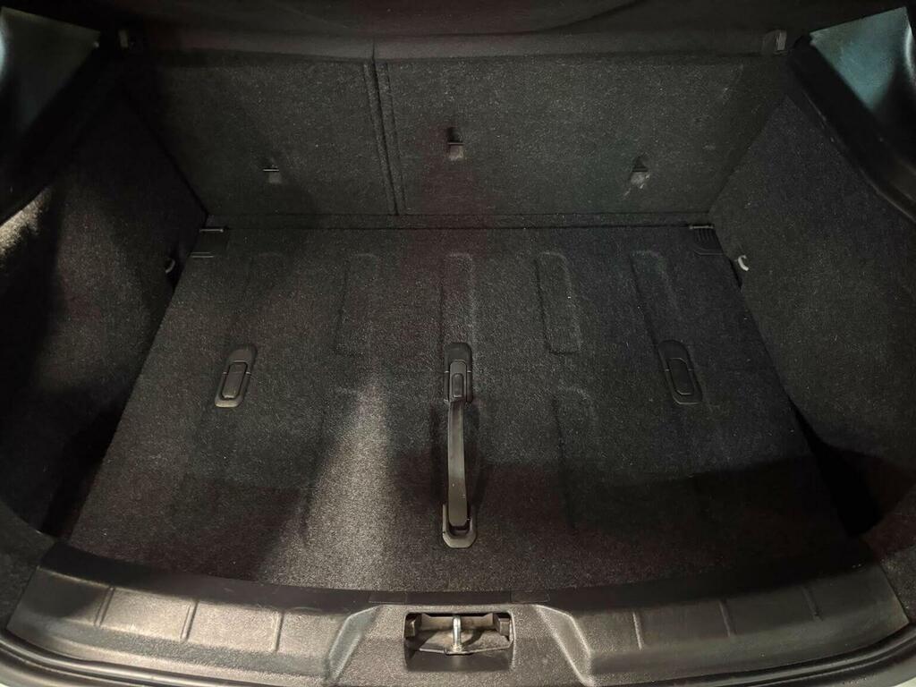 Volvo V40 Volvo V40 1.5 T3 Gpf R-design Pro Euro 6 Kx Grey #49