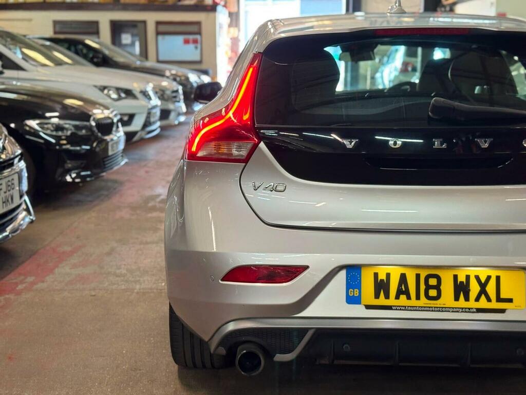 Volvo V40 Volvo V40 1.5 T3 Gpf R-design Pro Euro 6 Kx Grey #15