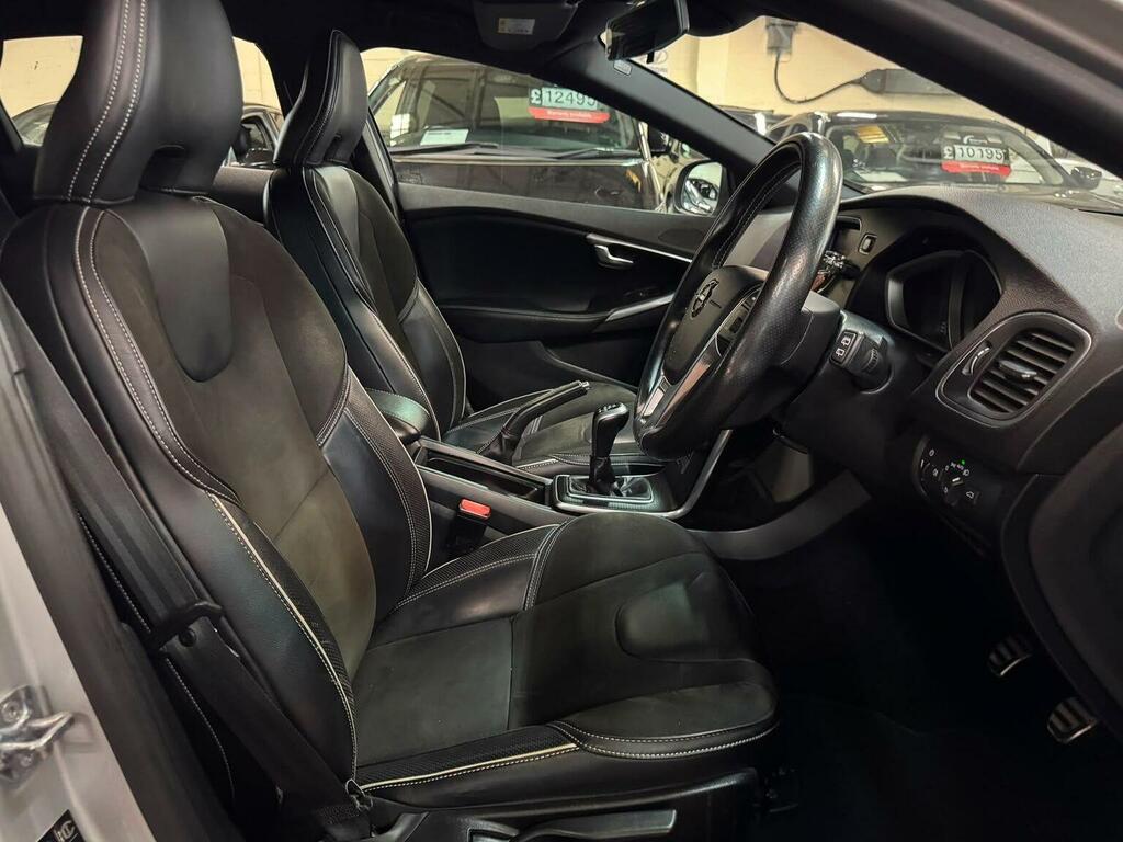 Volvo V40 Volvo V40 1.5 T3 Gpf R-design Pro Euro 6 Kx Grey #19