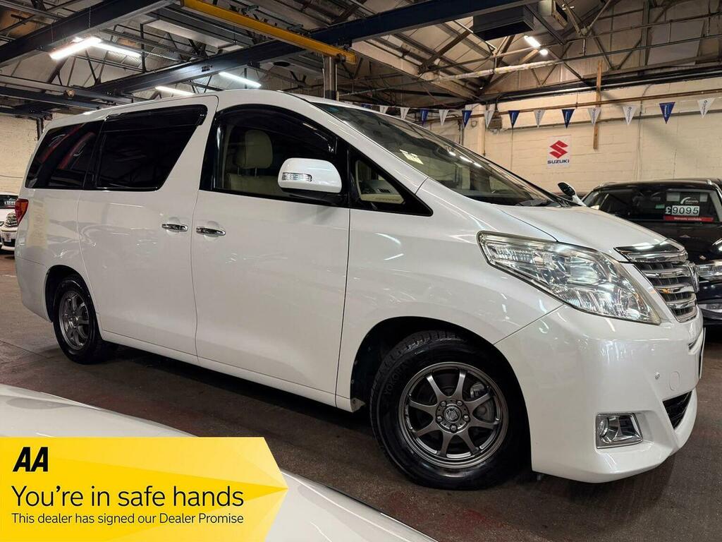 Toyota Alphard 240X 8 Seater Mpv White