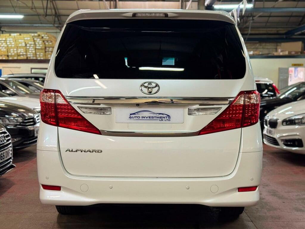 Toyota Alphard 240X 8 Seater Mpv White #5