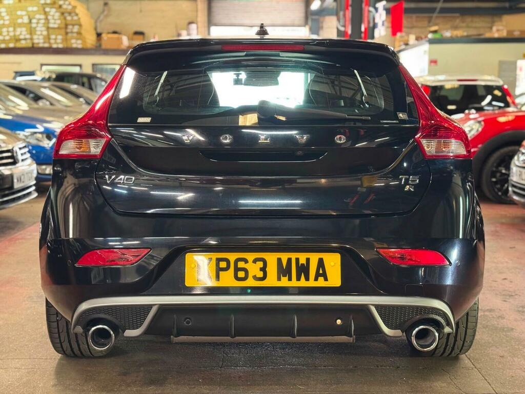 Volvo V40 2.0 T5 R-design Lux Nav Hatchback KP63MWA Black #4