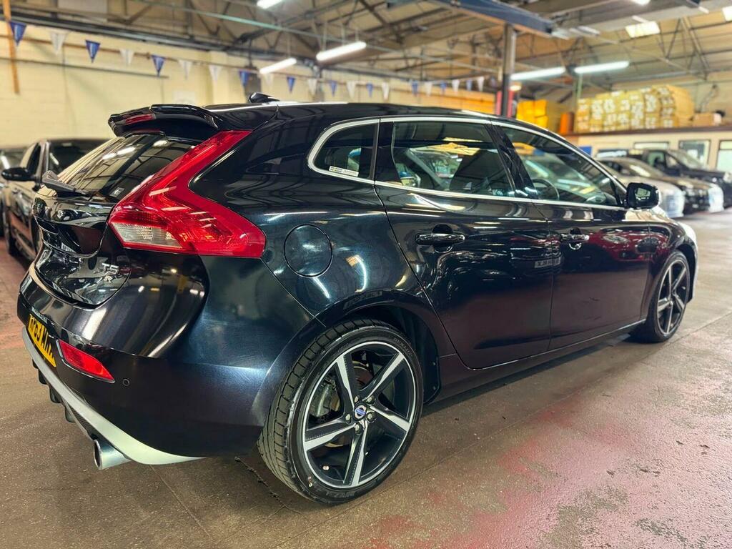 Volvo V40 2.0 T5 R-design Lux Nav Hatchback KP63MWA Black #5