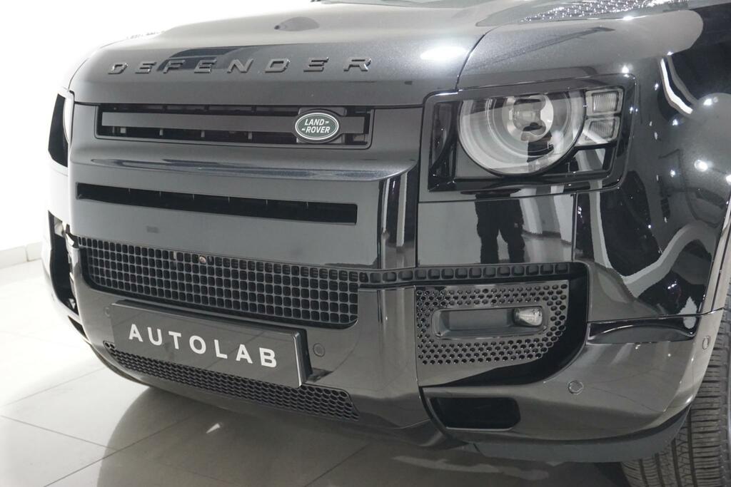 Land Rover Defender 110 D250 110 Se #60