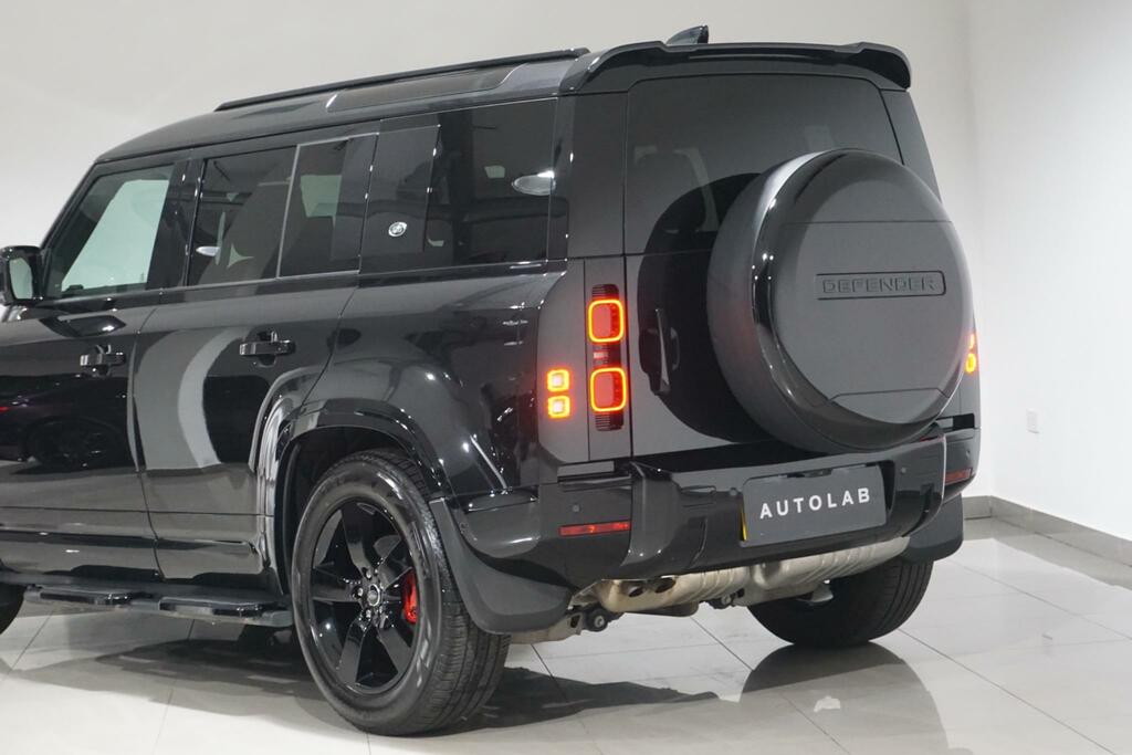 Land Rover Defender 110 D250 110 Se #37