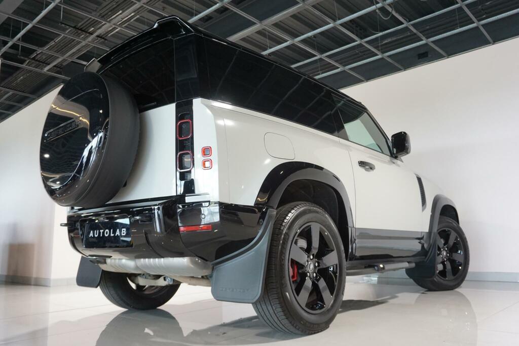 Land Rover Defender 90 2.2 Xs S Wagon Black #25