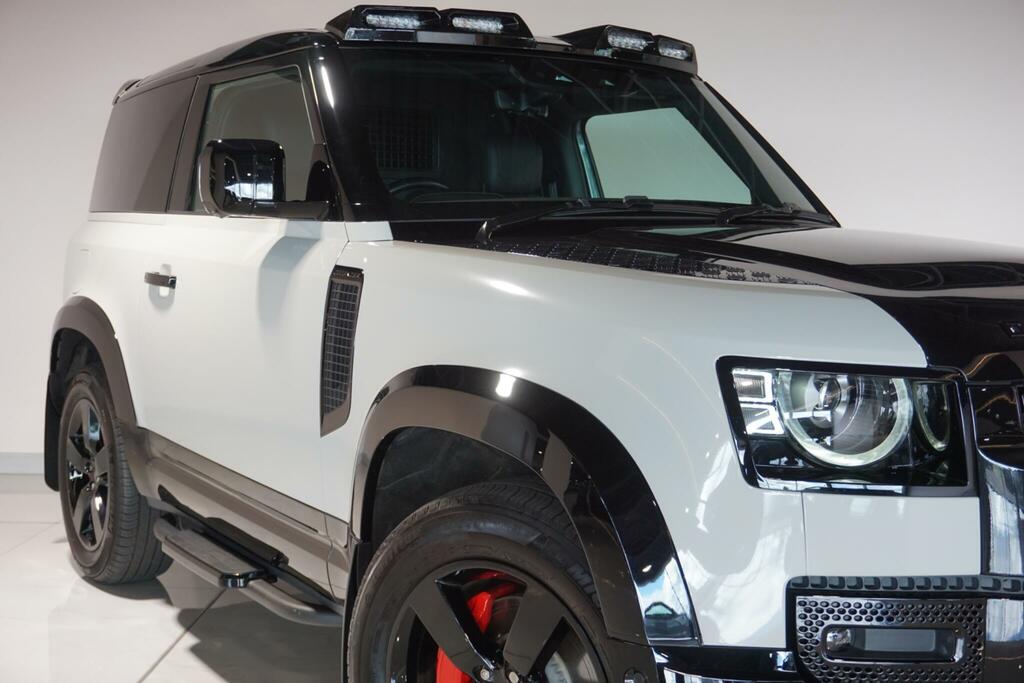 Land Rover Defender 90 2.2 Xs S Wagon Black #43