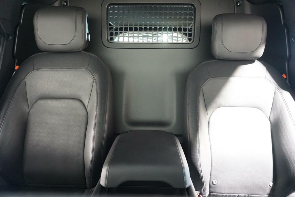 Land Rover Defender 110 3.0 D300 Mhev Black #5