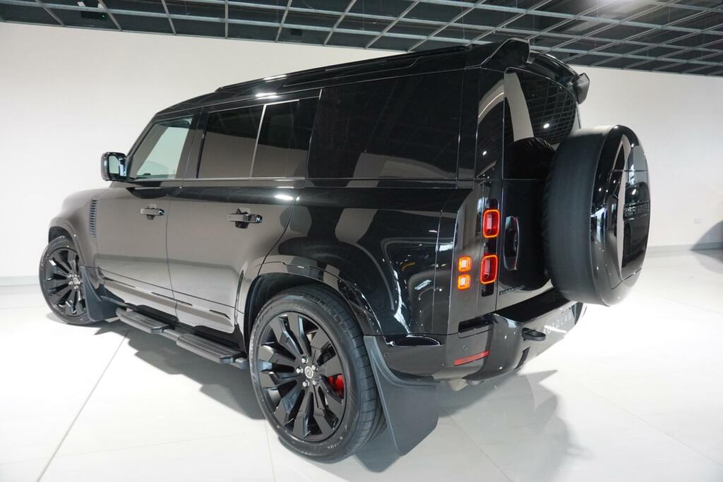 Land Rover Defender 110 3.0 D300 X-dynamic Hse 110 7 Seat Silver #15