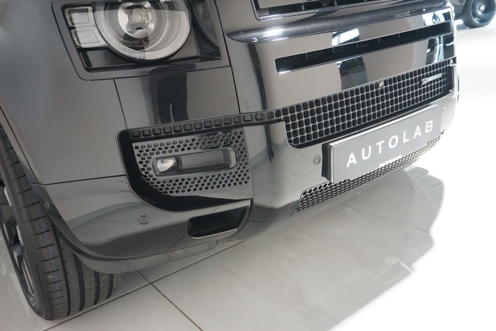Land Rover Defender 110 3.0 D300 X-dynamic Hse 110 7 Seat Silver #54