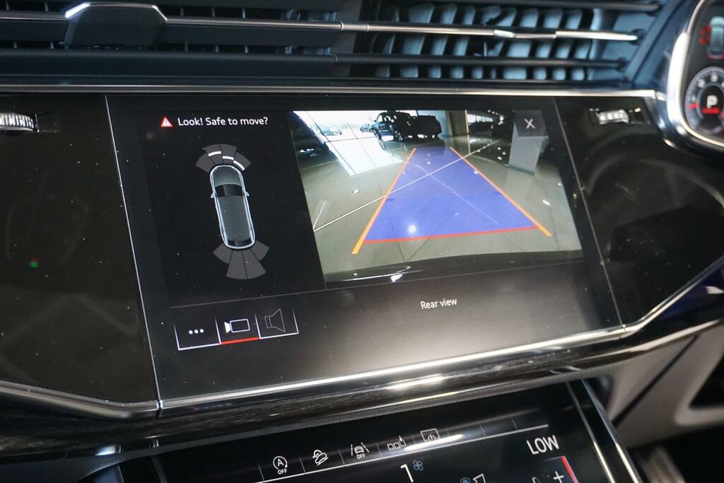 Audi Q8 3 L Vorsprung 55 Tfsi Mhev Quattro A 4Wd  #14