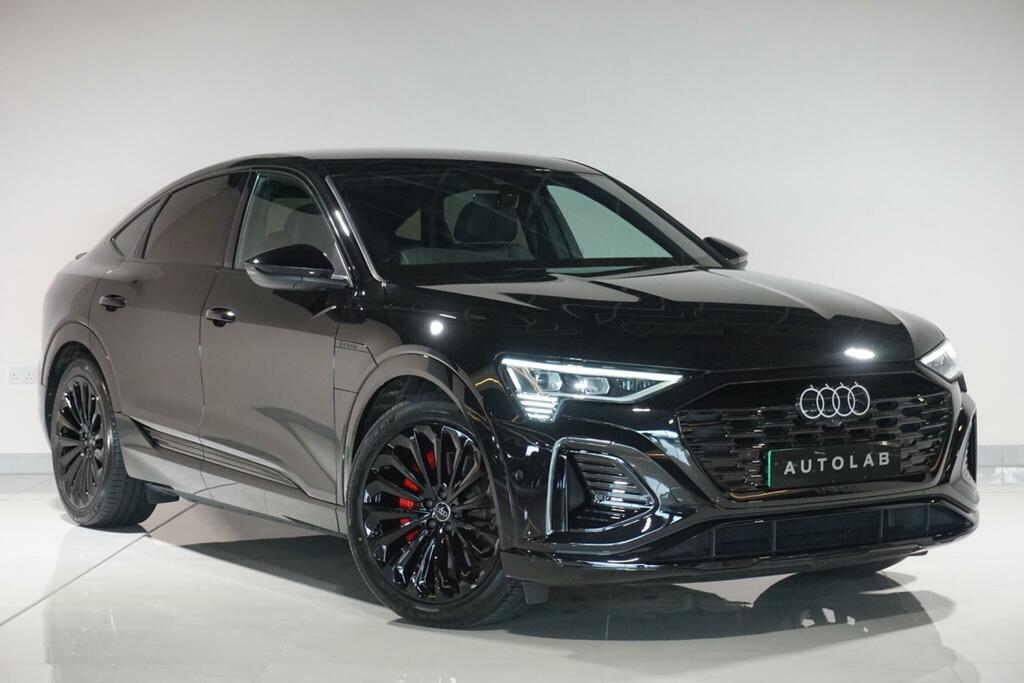 Audi Q8 e tron 50 S Line Black #2