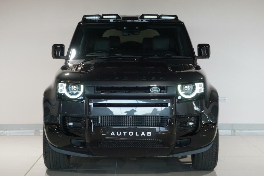Land Rover Defender 90 3.0 D300 Mhev Grey #4