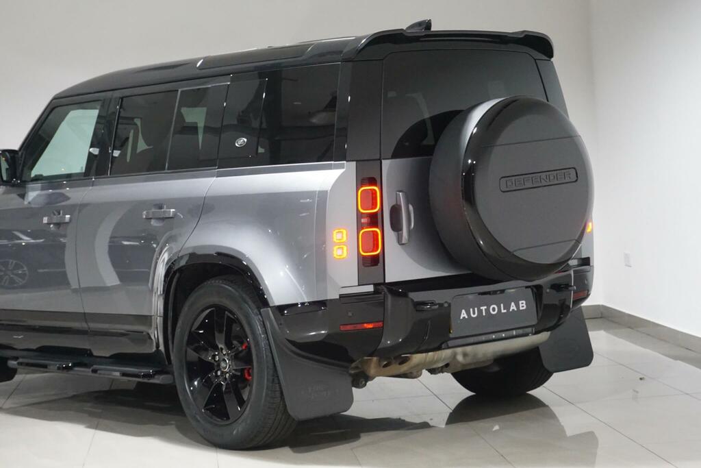 Land Rover Defender 110 Land Rover Estate 3.0 D300 X 110 Grey #38