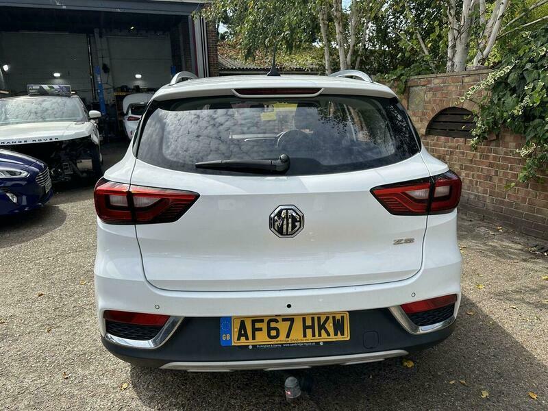 MG ZS 1.5 Vti-tech Exclusive Euro White #6