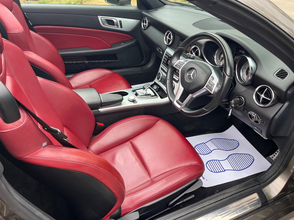 Mercedes-Benz SLK Silver #64