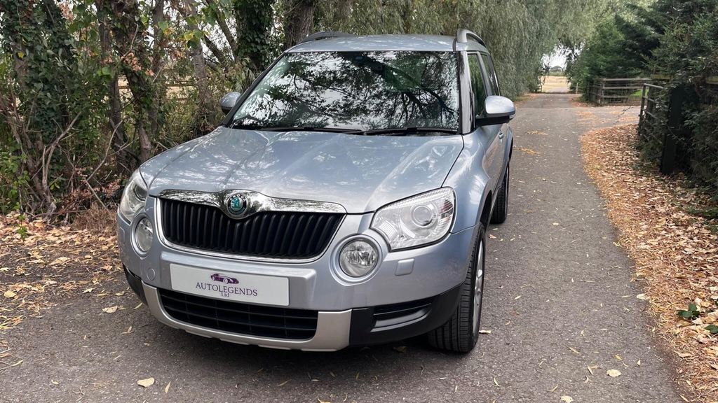 Skoda Yeti Skoda Yeti 1.2 Tsi Elegance Suv Dsg Eur Red #7