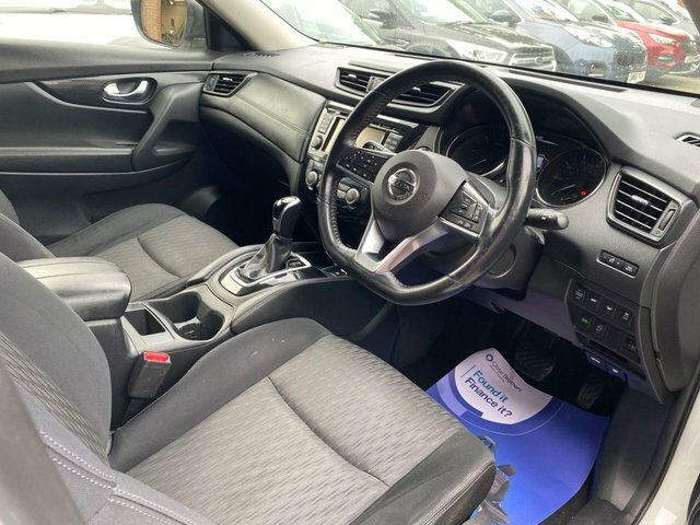 Nissan X-Trail 2018 1.6 Dci N-connecta Suv Xtron Euro White #2