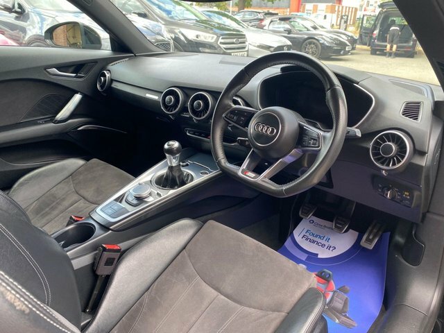 Audi TT 2018 1.8 Tfsi Black Edition Coupe Manua Black #2
