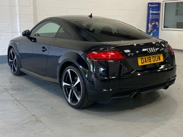 Audi TT 2018 1.8 Tfsi Black Edition Coupe Manua Black #3