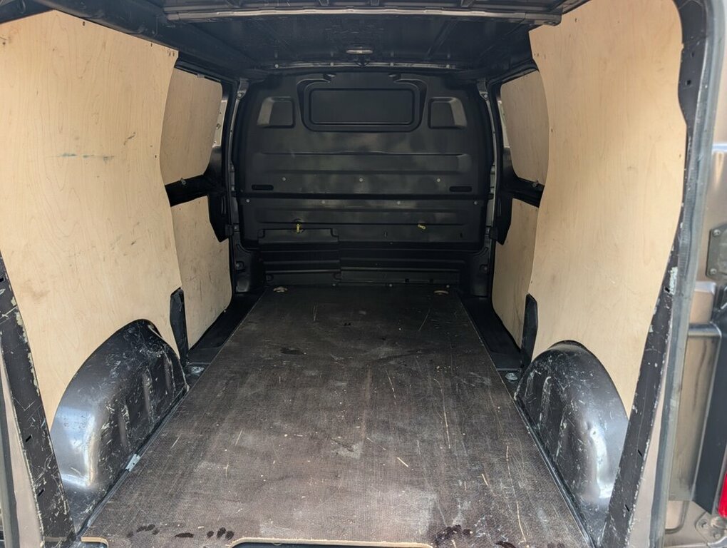 Citroen Dispatch 1.6 Bluehdi 1000 Enterprise Xs Swb Euro 6 6Dr White #79