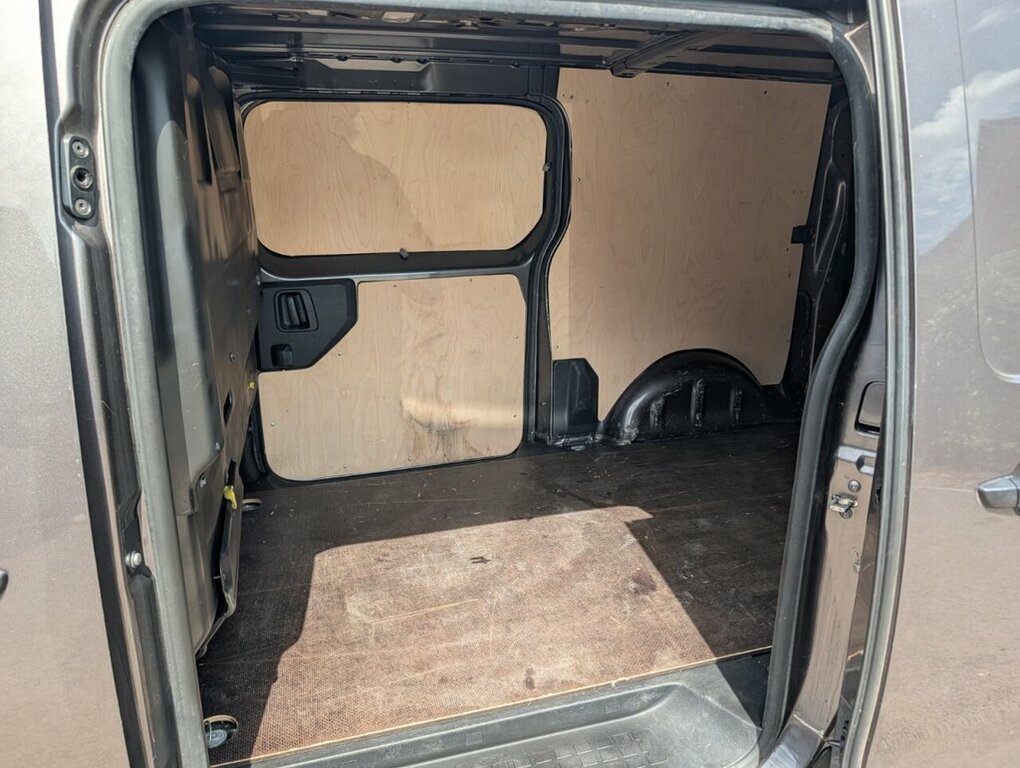 Citroen Dispatch 1.6 Bluehdi 1000 Enterprise Xs Swb Euro 6 6Dr White #75
