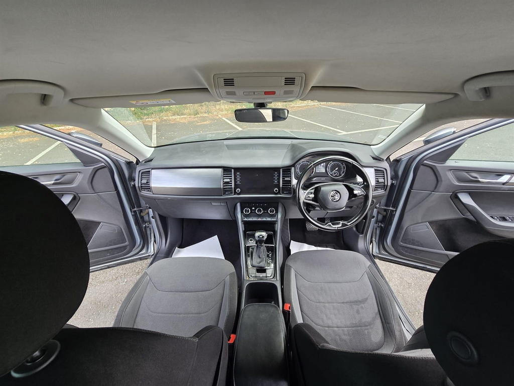 Skoda Kodiaq  White #38