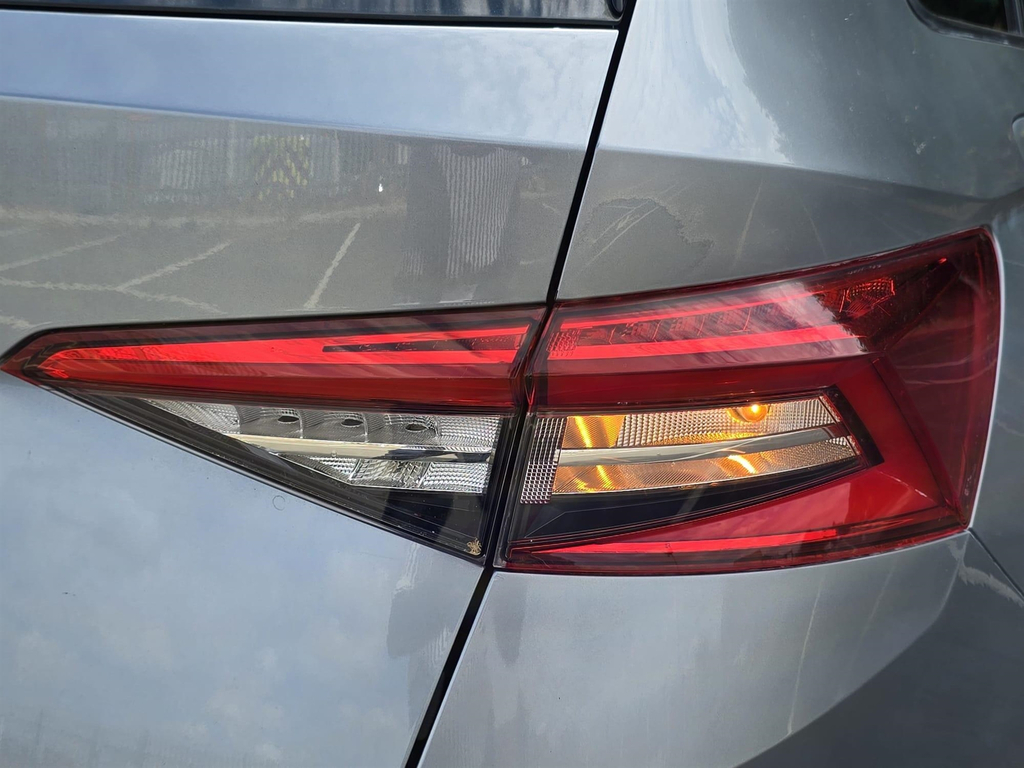 Skoda Kodiaq  White #79