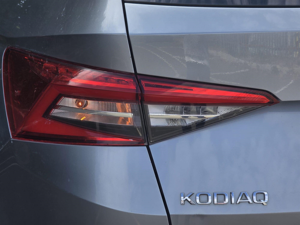 Skoda Kodiaq  White #80