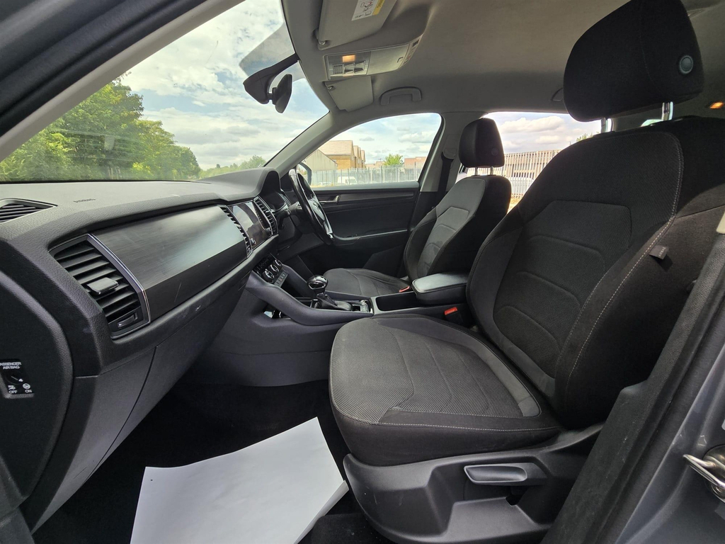 Skoda Kodiaq  White #74