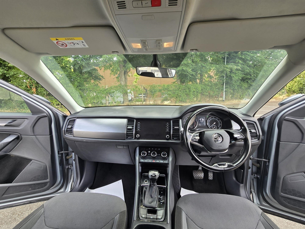 Skoda Kodiaq  White #36