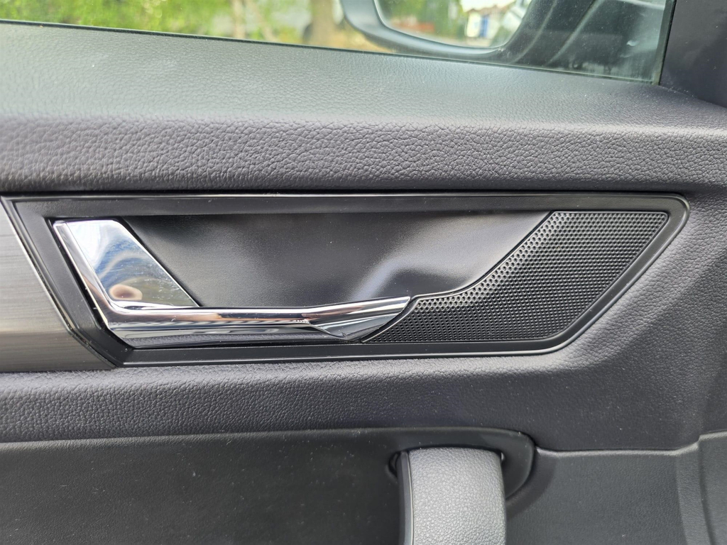 Skoda Kodiaq  White #91