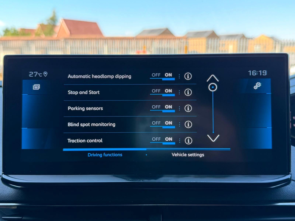 Peugeot 3008 1.2 Puretech Active Premium Blue #49