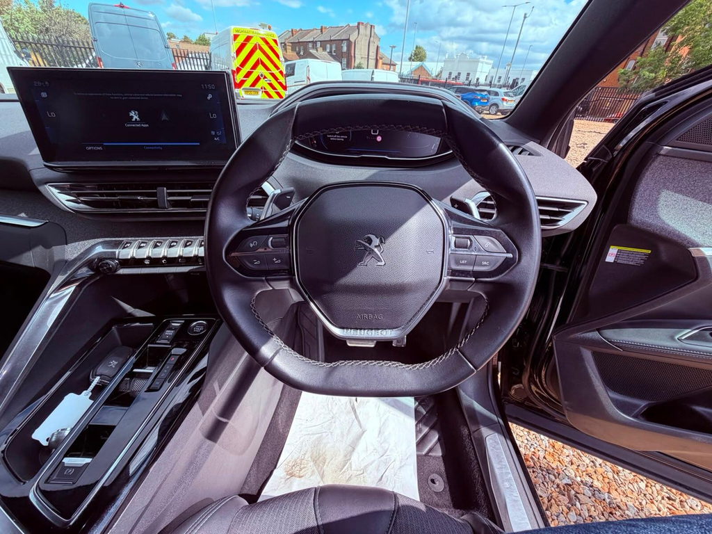 Peugeot 5008 1.2 Puretech Allure Eat8 White #49