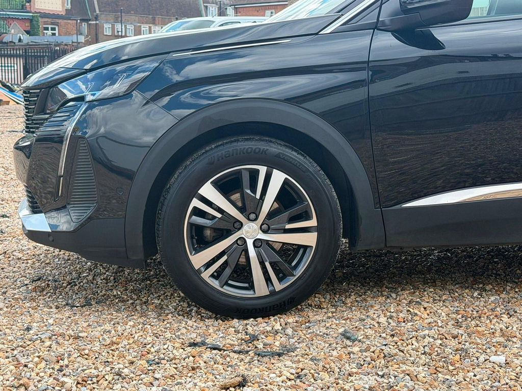 Peugeot 5008 1.2 Puretech Allure Eat8 White #31