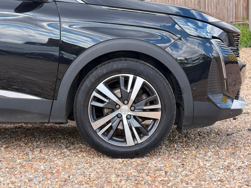 Peugeot 5008 1.2 Puretech Allure Eat8 White #33